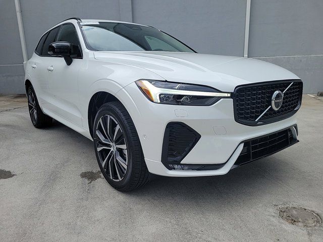 2025 Volvo XC60 Plus