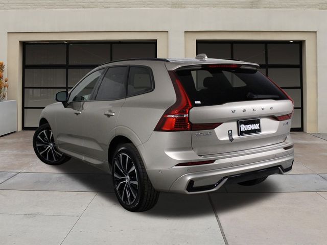 2025 Volvo XC60 Plus