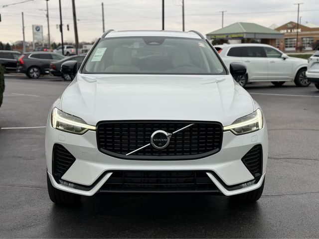 2025 Volvo XC60 Plus