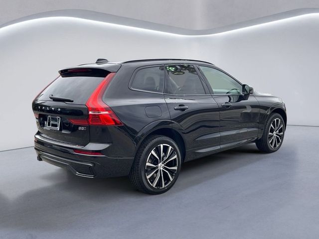 2025 Volvo XC60 Plus