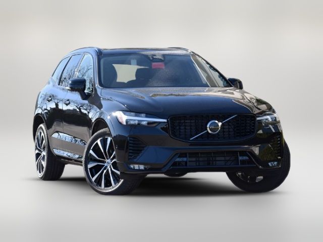 2025 Volvo XC60 Plus