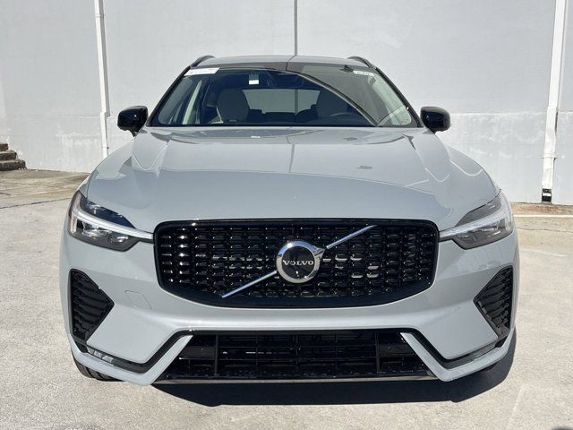 2025 Volvo XC60 Plus