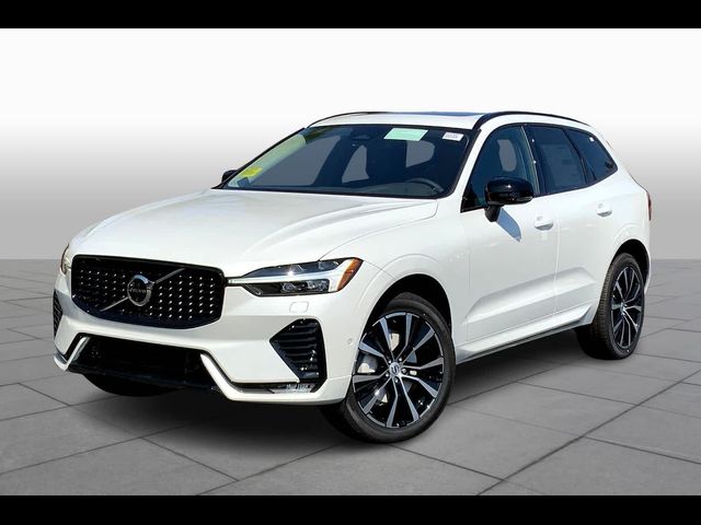 2025 Volvo XC60 Plus