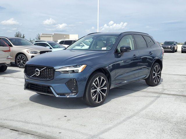 2025 Volvo XC60 Plus