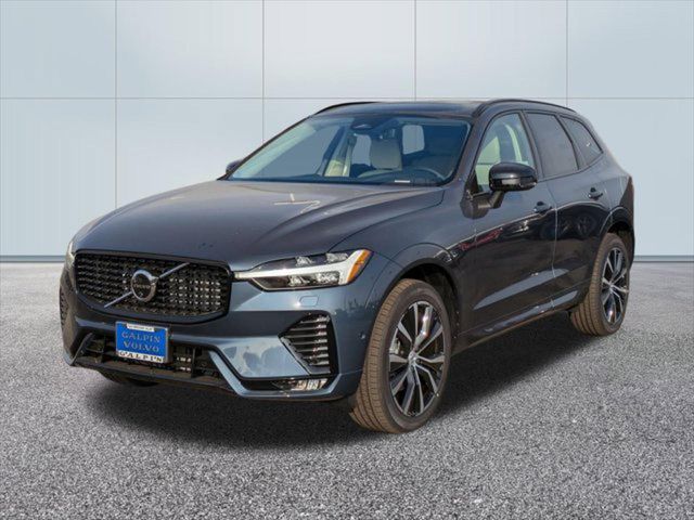 2025 Volvo XC60 Plus