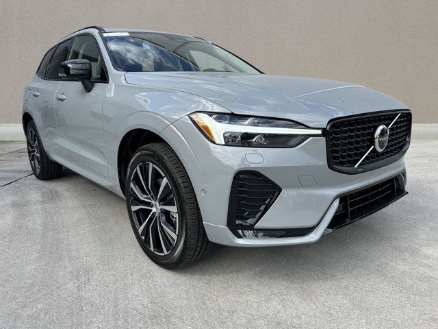 2025 Volvo XC60 Plus