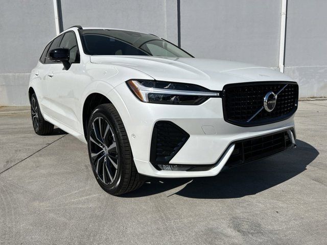 2025 Volvo XC60 Plus