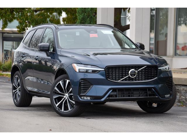 2025 Volvo XC60 Plus