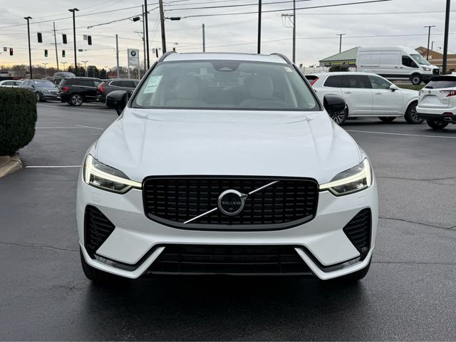 2025 Volvo XC60 Plus