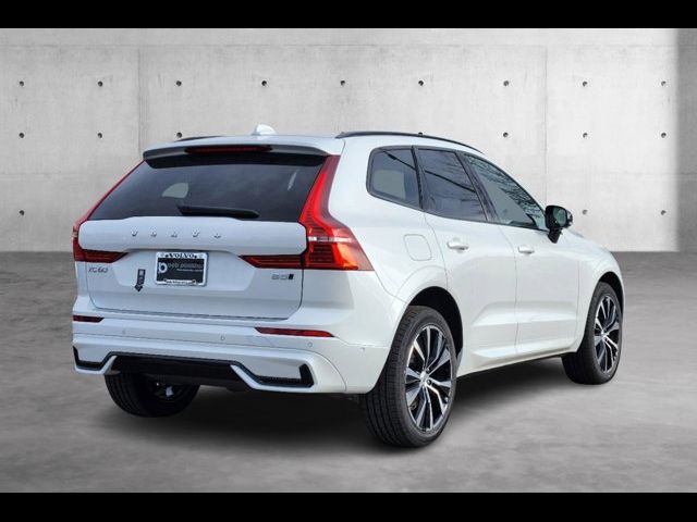 2025 Volvo XC60 Plus