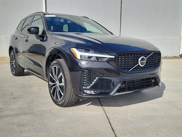 2025 Volvo XC60 Plus