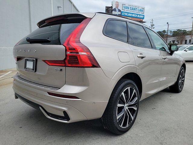 2025 Volvo XC60 Plus