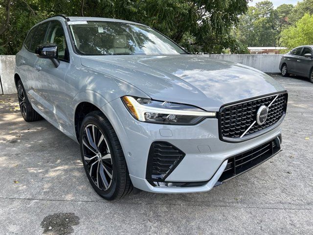 2025 Volvo XC60 Plus