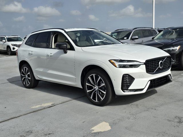 2025 Volvo XC60 Plus