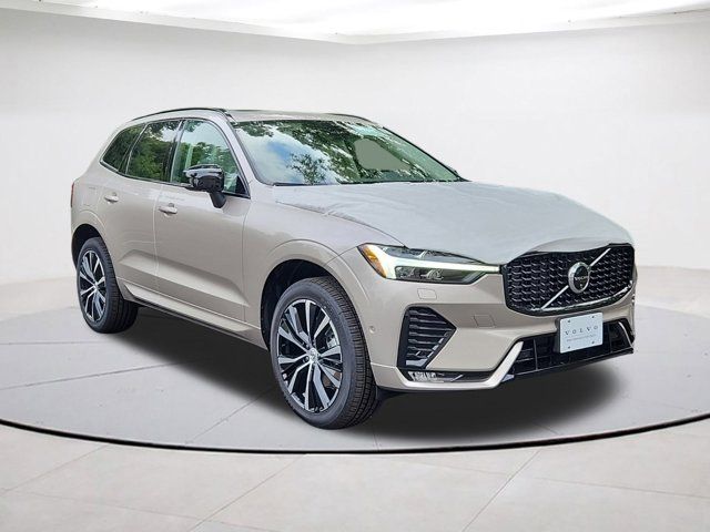 2025 Volvo XC60 Plus