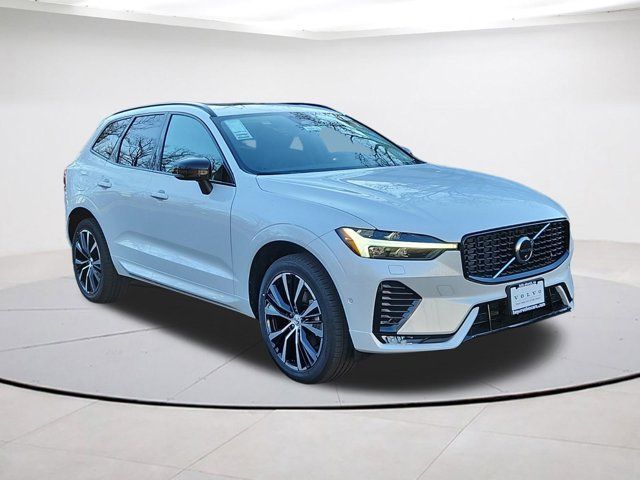 2025 Volvo XC60 Plus