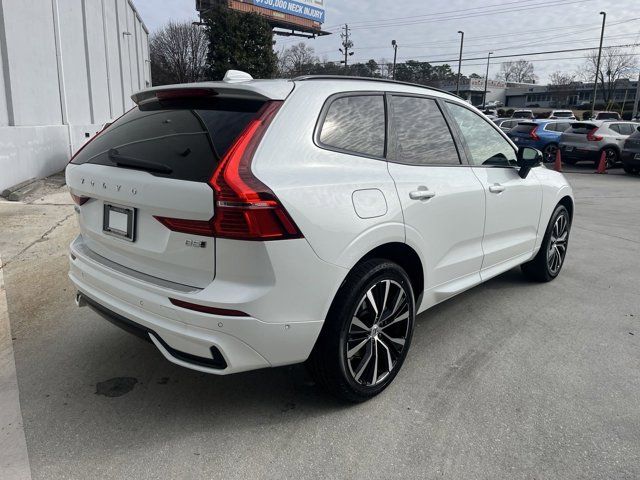 2025 Volvo XC60 Plus