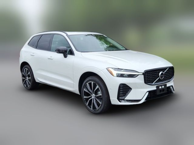 2025 Volvo XC60 Plus