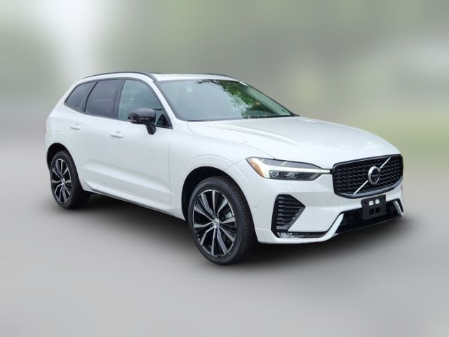 2025 Volvo XC60 Plus