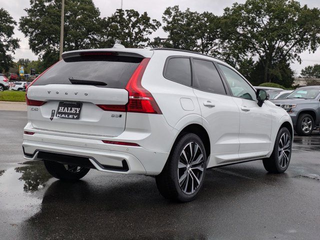 2025 Volvo XC60 Plus