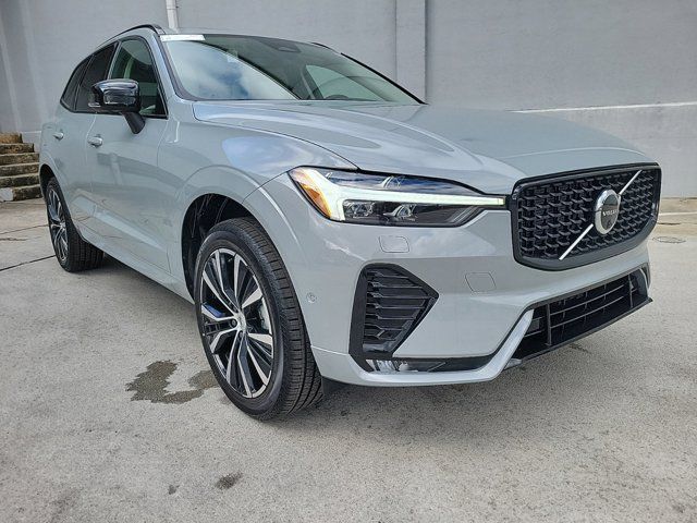 2025 Volvo XC60 Plus