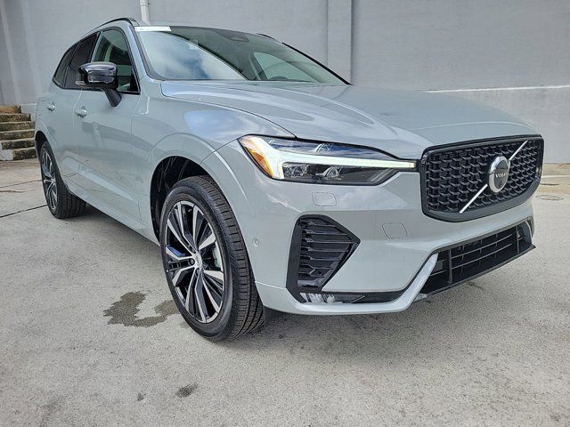 2025 Volvo XC60 Plus