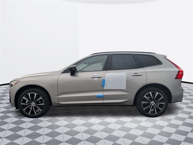 2025 Volvo XC60 Plus