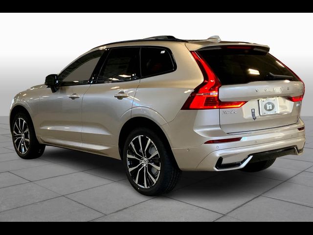 2025 Volvo XC60 Plus