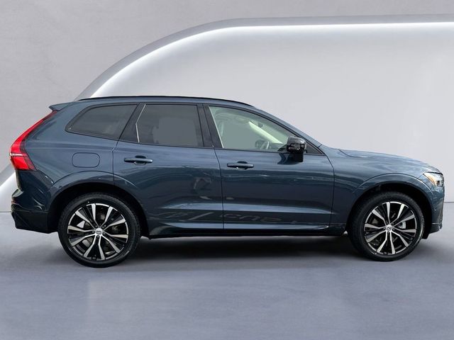 2025 Volvo XC60 Plus