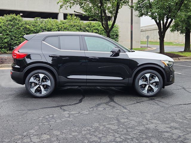 2025 Volvo XC60 Plus