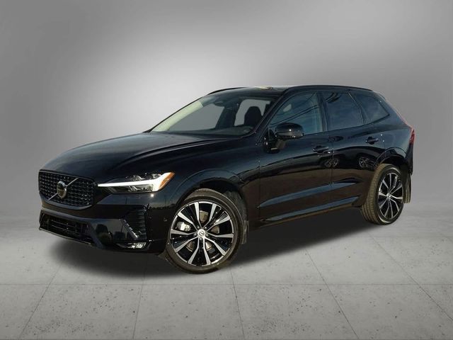 2025 Volvo XC60 Plus