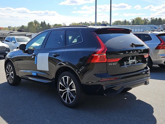 2025 Volvo XC60 Plus