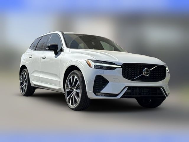 2025 Volvo XC60 Plus