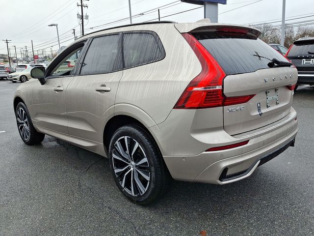 2025 Volvo XC60 Plus