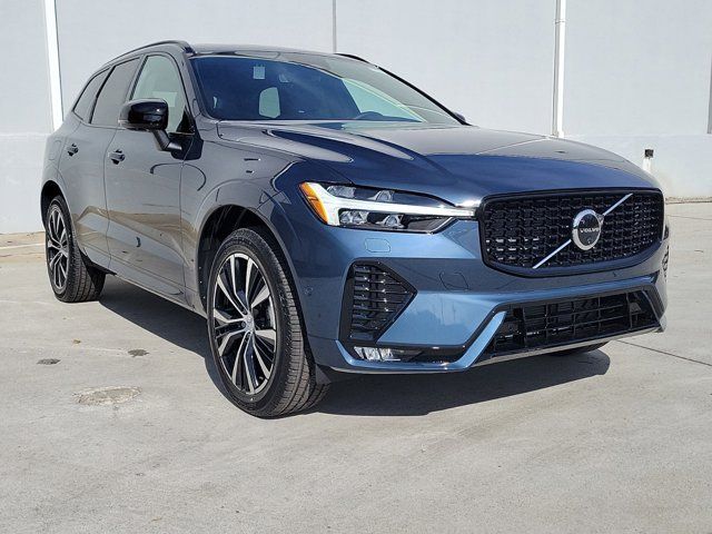 2025 Volvo XC60 Plus