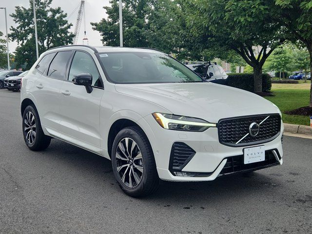 2025 Volvo XC60 Plus