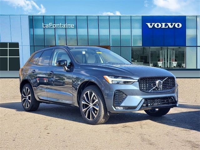 2025 Volvo XC60 Plus