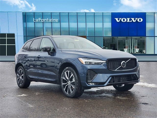 2025 Volvo XC60 Plus