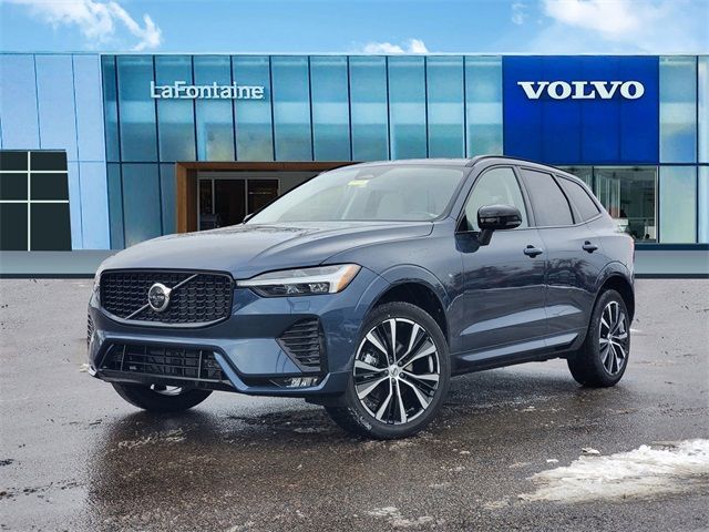 2025 Volvo XC60 Plus