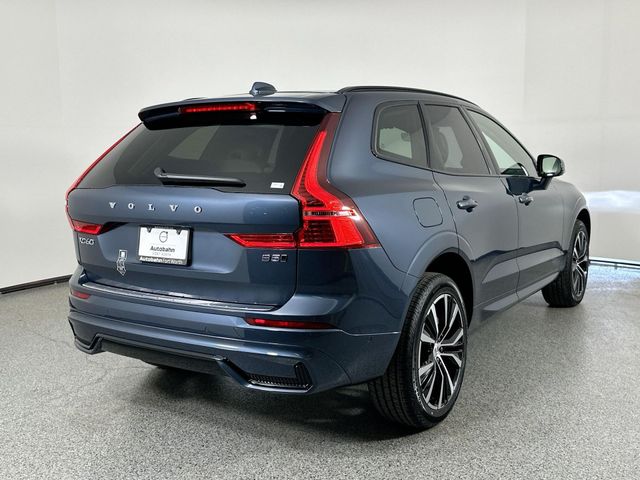 2025 Volvo XC60 Plus