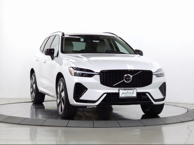 2025 Volvo XC60 Plug-In Hybrid Ultra