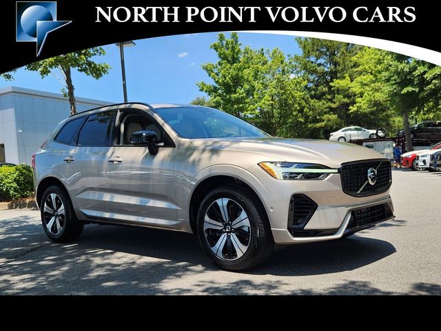 2025 Volvo XC60 Plug-In Hybrid Plus