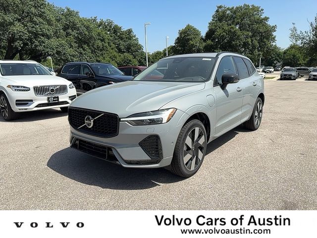 2025 Volvo XC60 Plug-In Hybrid Plus