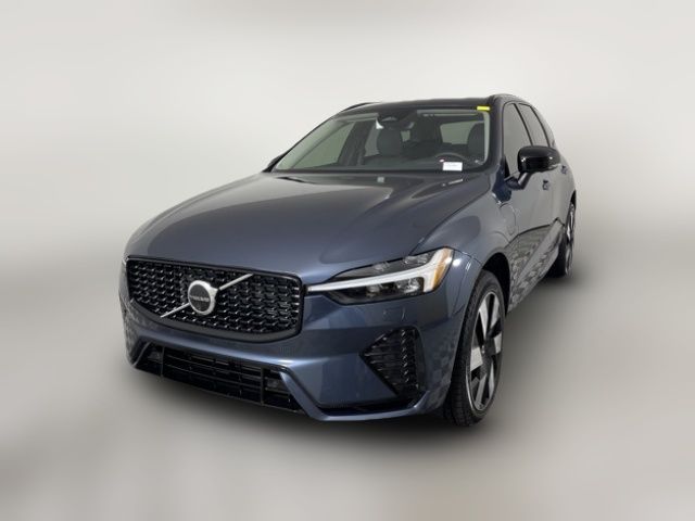 2025 Volvo XC60 Plug-In Hybrid Plus