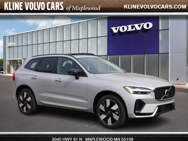 2025 Volvo XC60 Plug-In Hybrid Plus