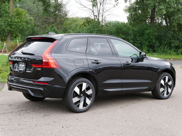 2025 Volvo XC60 Plug-In Hybrid Plus