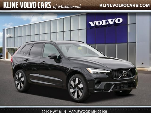 2025 Volvo XC60 Plug-In Hybrid Plus