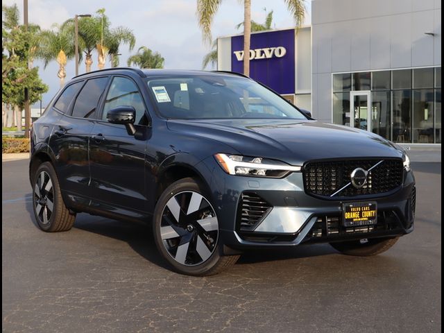 2025 Volvo XC60 Plug-In Hybrid Plus