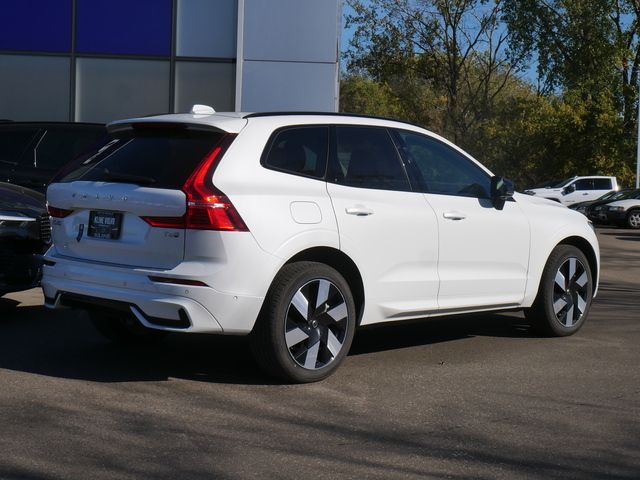 2025 Volvo XC60 Plug-In Hybrid Plus