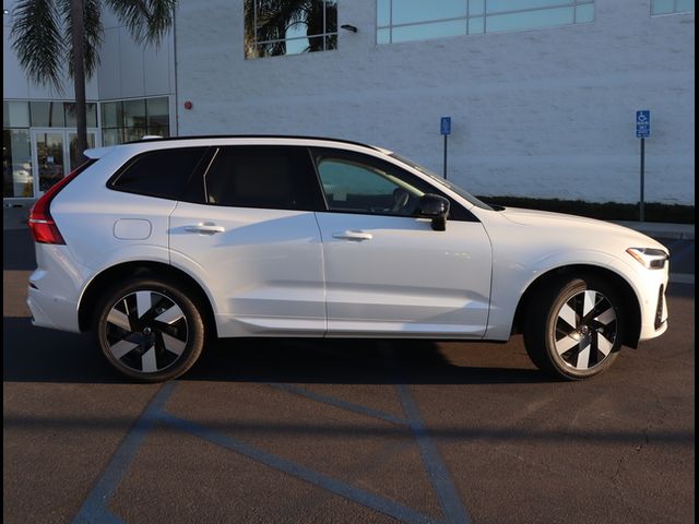 2025 Volvo XC60 Plug-In Hybrid Plus